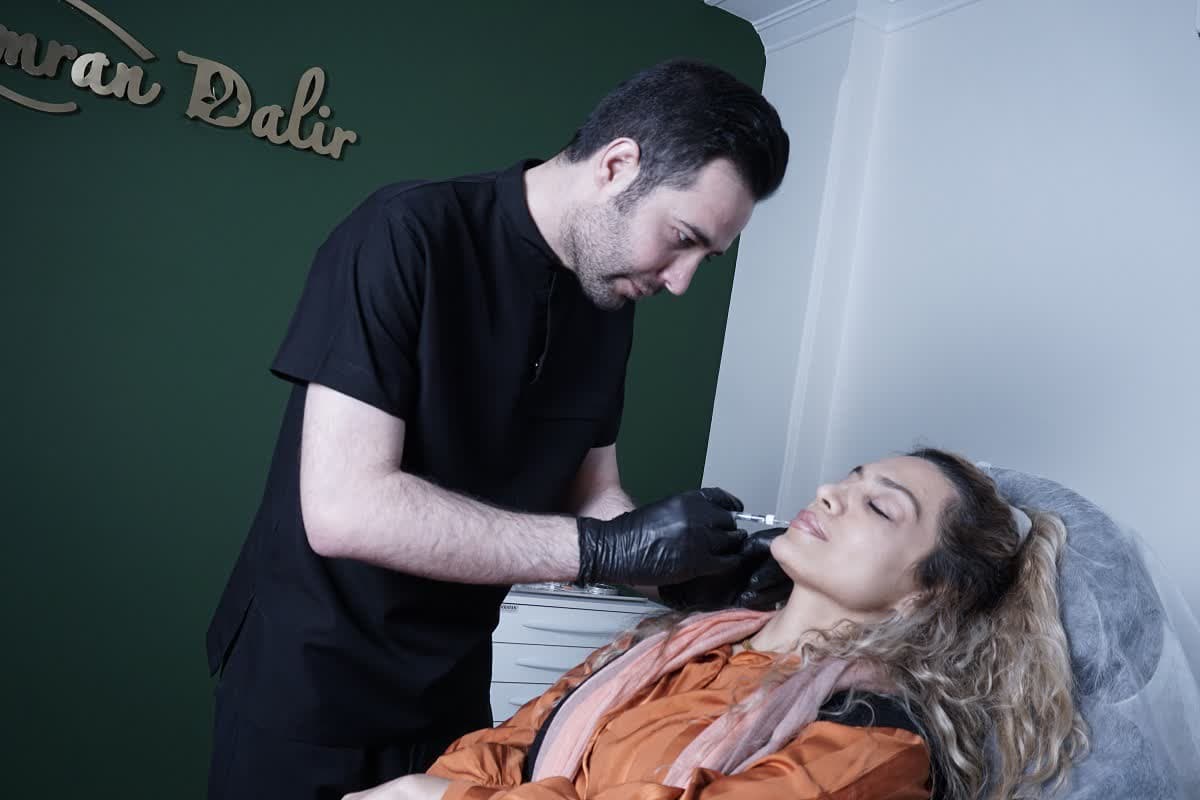 انجام تخصصی جراحی پلک بالا و خدمات لاغری توسط دکتر دلیر